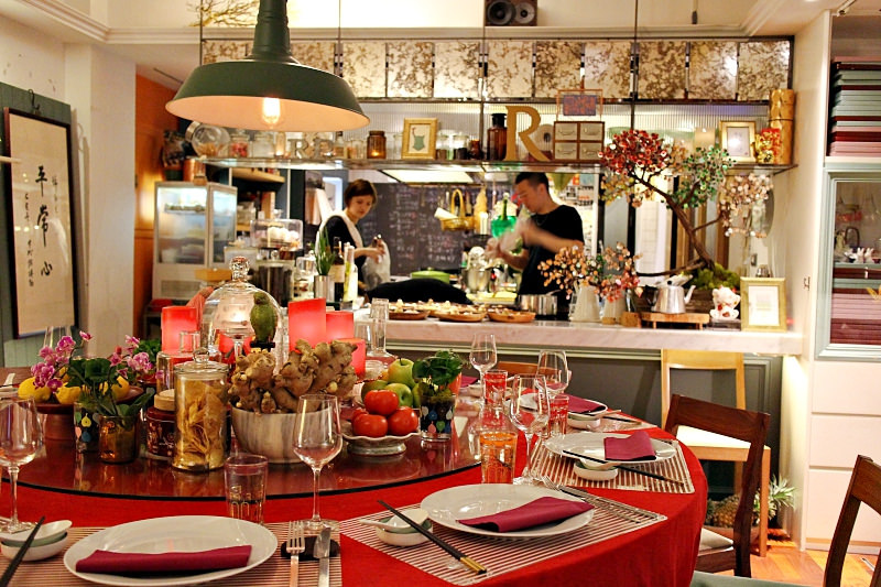 屋頂上的貓私廚