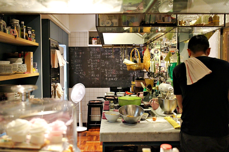 屋頂上的貓私廚