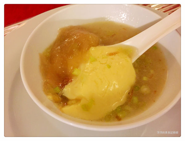 【台北美食】屋頂上的貓.食堂 ~ 私廚.一年前就要訂位❤️台北最難訂的無菜單料理 - 捷運市政府站