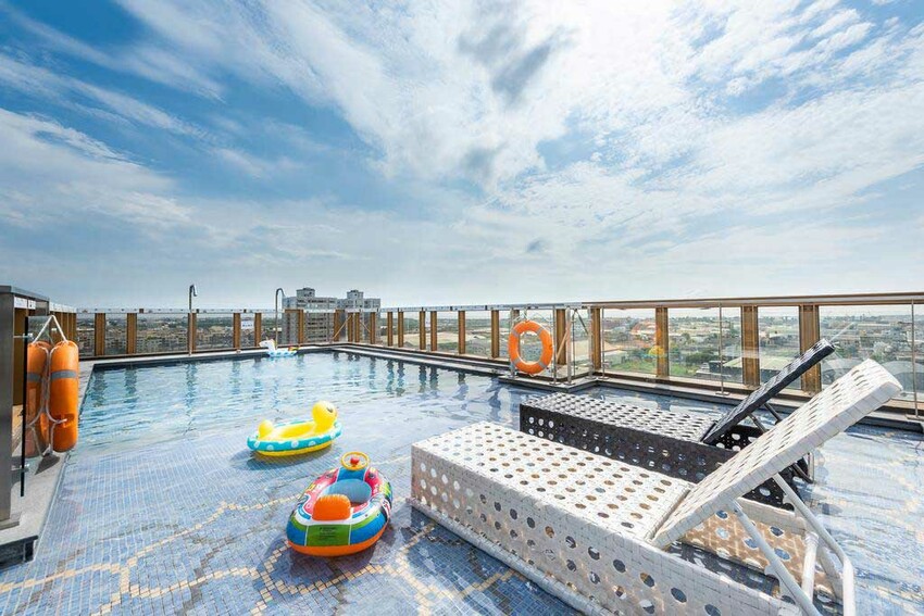 夏都城旅安平館