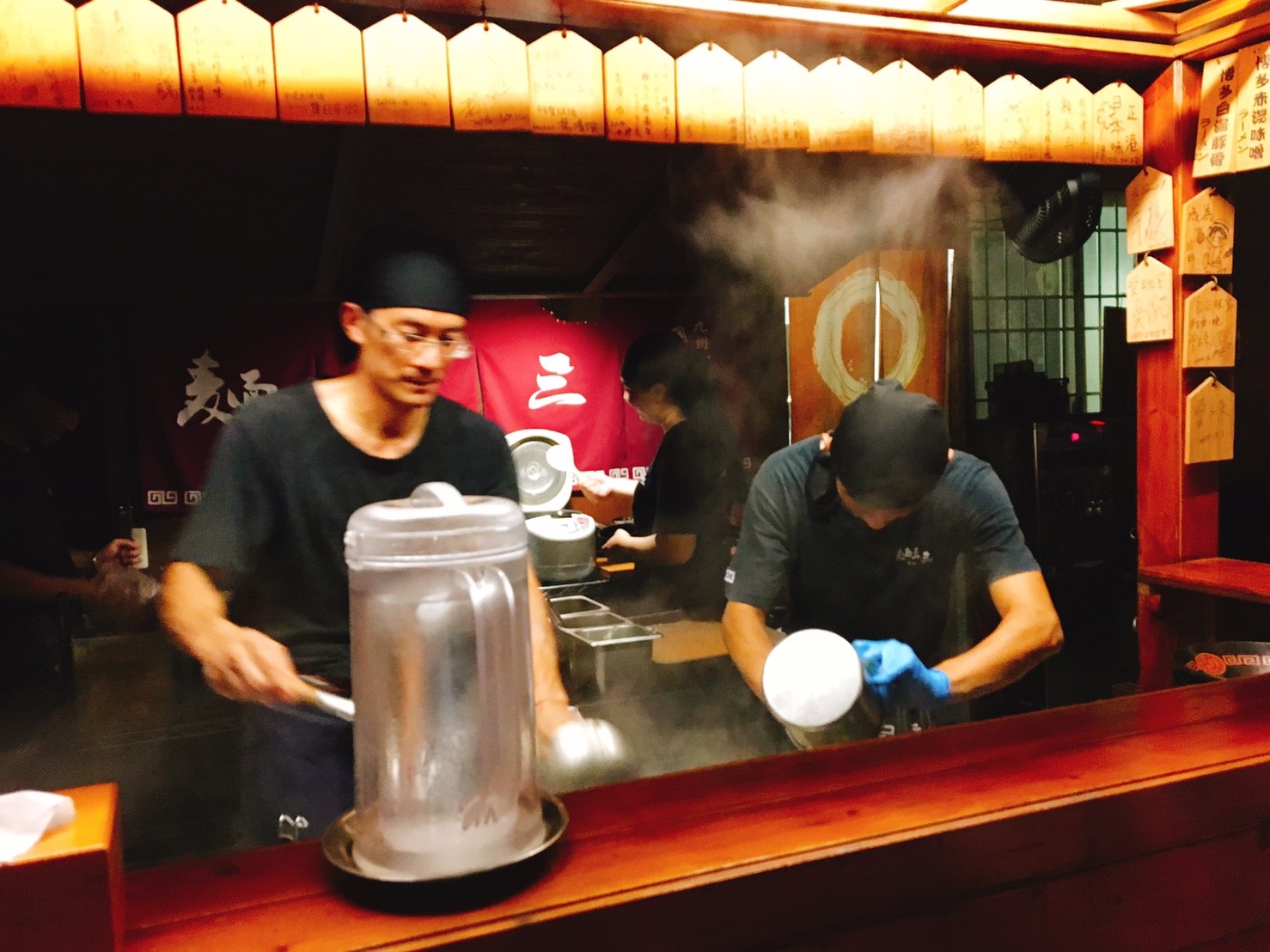 【南投】草屯 麵五三屋台ラーメン 誰說一定要跟風吃一蘭拉麵 隱藏鄉間田野的拉麵披薩好滋味