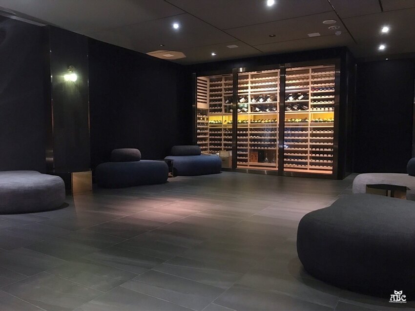 台中住宿紅點文旅|文青潮酷風格旅店，超大溜滑梯、膠囊咖啡機，走路就到中華路夜市！