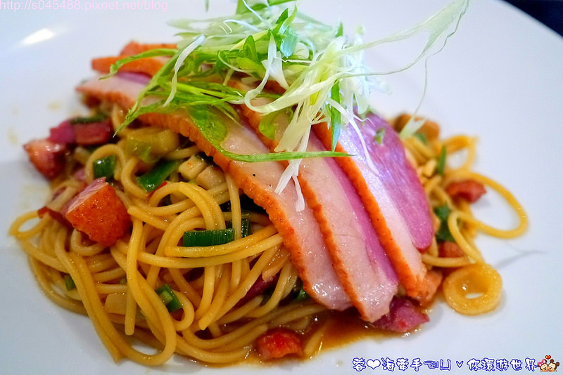 【宜蘭▍浪漫餐廳】Neverland 古堡party餐廳♥獨立森林Villa餐廳,浪漫節慶來超適合~