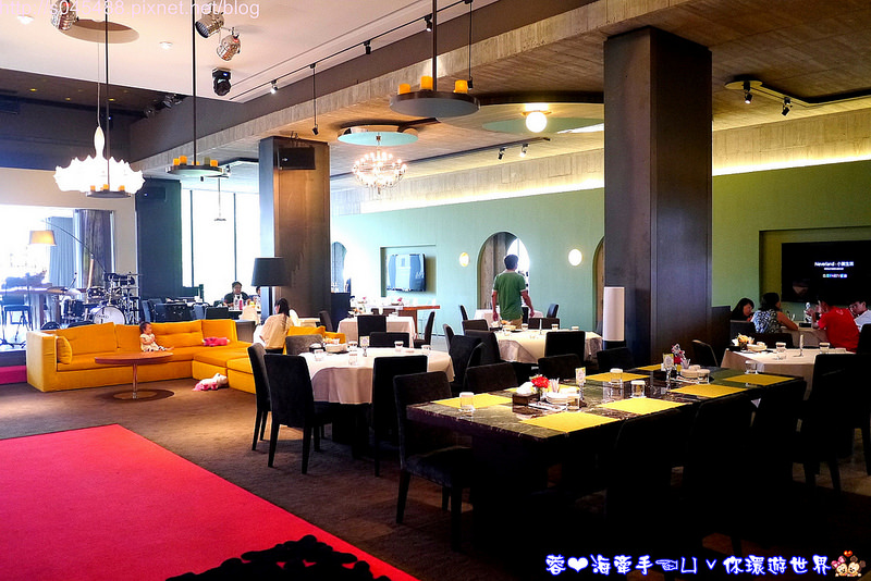 【宜蘭▍浪漫餐廳】Neverland 古堡party餐廳♥獨立森林Villa餐廳,浪漫節慶來超適合~