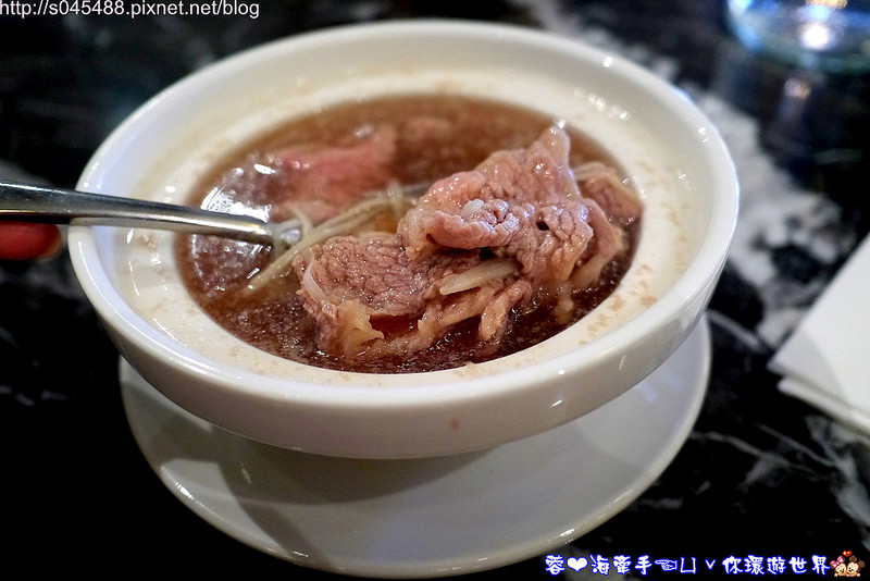 【宜蘭▍浪漫餐廳】Neverland 古堡party餐廳♥獨立森林Villa餐廳,浪漫節慶來超適合~