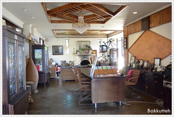 【清境住宿】南投清境民宿嵐山小鎮住宿記~清境裡另一個獨特的小鎮(練腿力+賞燕窩)