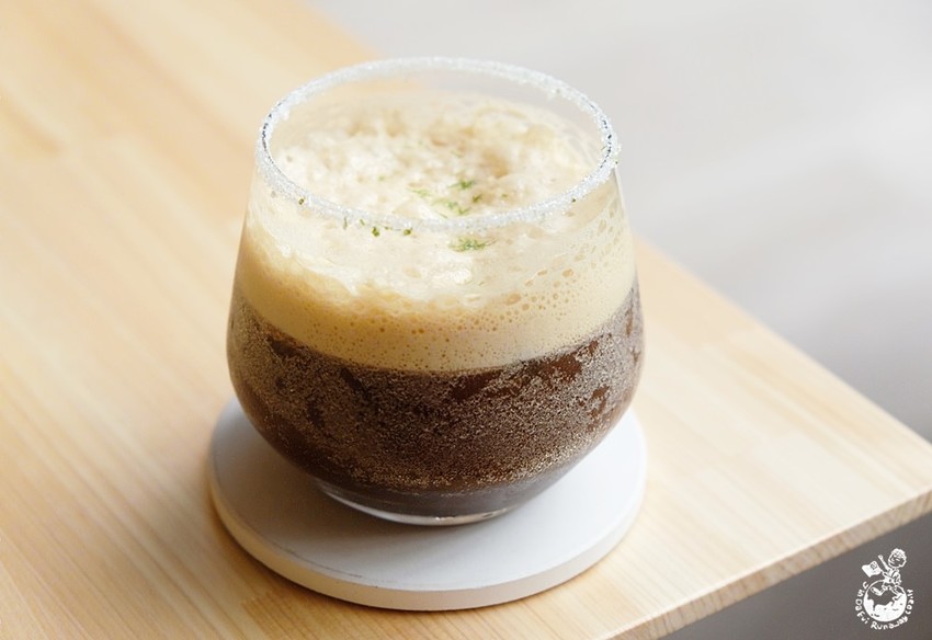 高雄閱讀咖啡館