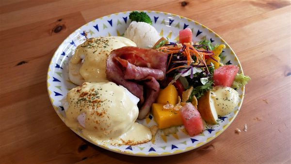 【台南市-中西區】Mumu小客廳｜藏身於巷弄的老屋中＊￣︶￣＊帶著咖啡廳的愜意氛圍，提供現點現做的早午餐點~慢活輕享受v(=∩_∩=)ﾌ