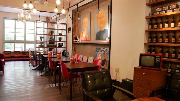 【台南市-中西區】Mumu小客廳｜藏身於巷弄的老屋中＊￣︶￣＊帶著咖啡廳的愜意氛圍，提供現點現做的早午餐點~慢活輕享受v(=∩_∩=)ﾌ