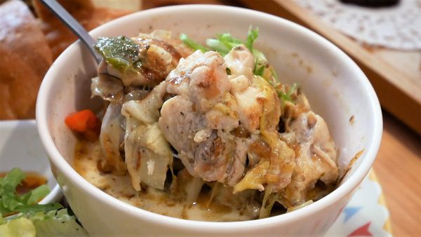 【台南市-中西區】Mumu小客廳｜藏身於巷弄的老屋中＊￣︶￣＊帶著咖啡廳的愜意氛圍，提供現點現做的早午餐點~慢活輕享受v(=∩_∩=)ﾌ