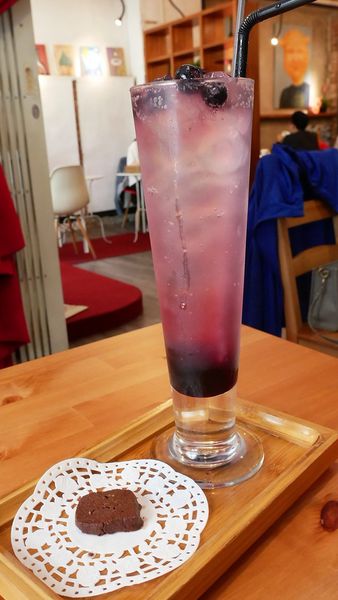 【台南市-中西區】Mumu小客廳｜藏身於巷弄的老屋中＊￣︶￣＊帶著咖啡廳的愜意氛圍，提供現點現做的早午餐點~慢活輕享受v(=∩_∩=)ﾌ