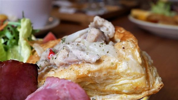 【台南市-中西區】Mumu小客廳｜藏身於巷弄的老屋中＊￣︶￣＊帶著咖啡廳的愜意氛圍，提供現點現做的早午餐點~慢活輕享受v(=∩_∩=)ﾌ