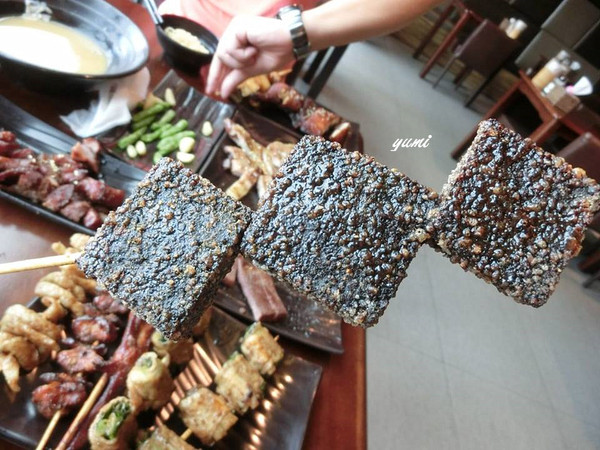 皇潮烤肉堂: 【愛評口碑券§第60彈】三五朋友聊天小酌吃串燒的好所在@皇潮烤肉堂 皇潮烤肉堂: 【愛評口碑券§第60彈】三五朋友聊天小酌吃串燒的好所在@皇潮烤肉堂