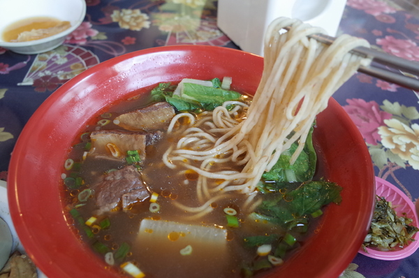 一滴水麵館:【南投。中興新村】一滴水麵館 一滴水麵館:【南投。中興新村】一滴水麵館