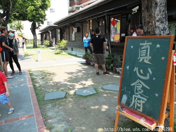 新化老街：【旅行遊記。台南新化區】新化老街輕旅行 老建築ｘ紀念館ｘ美食小吃一次享有