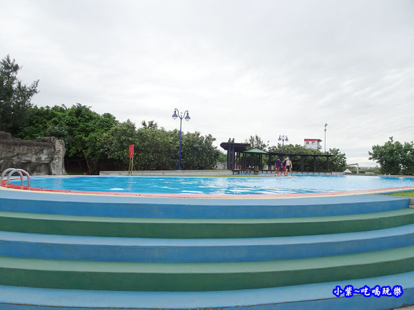 大泳池-大安濱海樂園 (3).jpg
