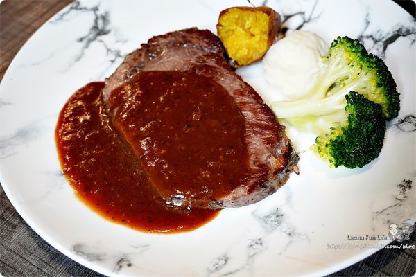 桃城茶樣子 承億文旅 嘉義住宿親子浴缸泳池 雲林嘉義住宿 嘉義旅館 無邊際泳池 高空酒吧 夏天旅宿嘉義 桃城茶樣子優惠 中南部泳池飯店DSC00464.JPG