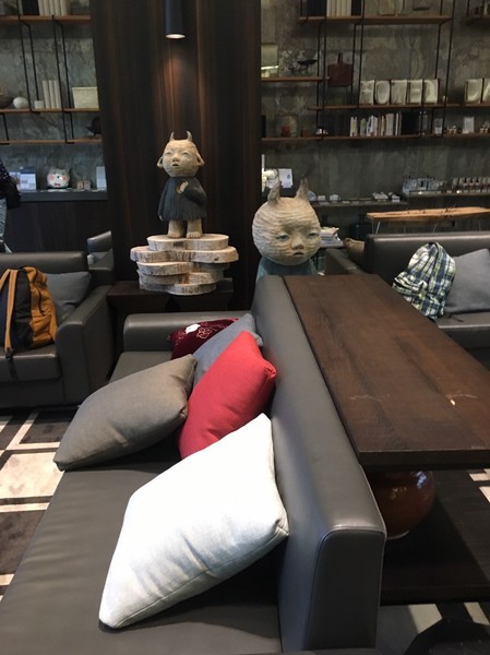 承億文旅 桃城茶樣子: 不用出國去新加玻金沙酒店 嘉義承億文旅 桃城茶樣子就有無邊際泳池 美到不要不要的 Bar酒吧 健身房 文創旅店 IG打卡熱點 承億文旅 桃城茶樣子: 不用出國去新加玻金沙酒店 嘉義承億文旅 桃城茶樣子就有無邊際泳池 美到不要不要的 Bar酒吧 健身房 文創旅店 IG打卡熱點