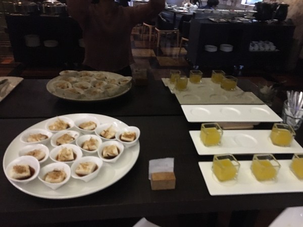 承億文旅 桃城茶樣子: 不用出國去新加玻金沙酒店 嘉義承億文旅 桃城茶樣子就有無邊際泳池 美到不要不要的 Bar酒吧 健身房 文創旅店 IG打卡熱點 承億文旅 桃城茶樣子: 不用出國去新加玻金沙酒店 嘉義承億文旅 桃城茶樣子就有無邊際泳池 美到不要不要的 Bar酒吧 健身房 文創旅店 IG打卡熱點