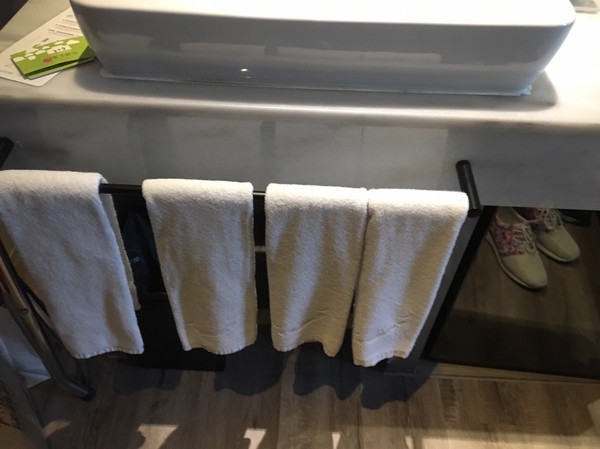 承億文旅 桃城茶樣子: 不用出國去新加玻金沙酒店 嘉義承億文旅 桃城茶樣子就有無邊際泳池 美到不要不要的 Bar酒吧 健身房 文創旅店 IG打卡熱點 承億文旅 桃城茶樣子: 不用出國去新加玻金沙酒店 嘉義承億文旅 桃城茶樣子就有無邊際泳池 美到不要不要的 Bar酒吧 健身房 文創旅店 IG打卡熱點