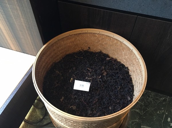 承億文旅 桃城茶樣子: 不用出國去新加玻金沙酒店 嘉義承億文旅 桃城茶樣子就有無邊際泳池 美到不要不要的 Bar酒吧 健身房 文創旅店 IG打卡熱點 承億文旅 桃城茶樣子: 不用出國去新加玻金沙酒店 嘉義承億文旅 桃城茶樣子就有無邊際泳池 美到不要不要的 Bar酒吧 健身房 文創旅店 IG打卡熱點