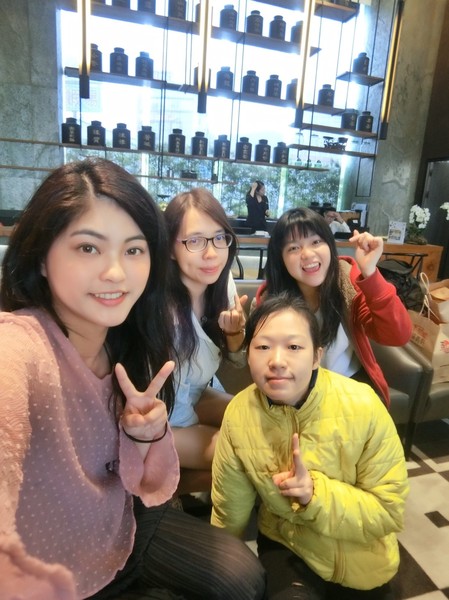 承億文旅 桃城茶樣子: 不用出國去新加玻金沙酒店 嘉義承億文旅 桃城茶樣子就有無邊際泳池 美到不要不要的 Bar酒吧 健身房 文創旅店 IG打卡熱點 承億文旅 桃城茶樣子: 不用出國去新加玻金沙酒店 嘉義承億文旅 桃城茶樣子就有無邊際泳池 美到不要不要的 Bar酒吧 健身房 文創旅店 IG打卡熱點