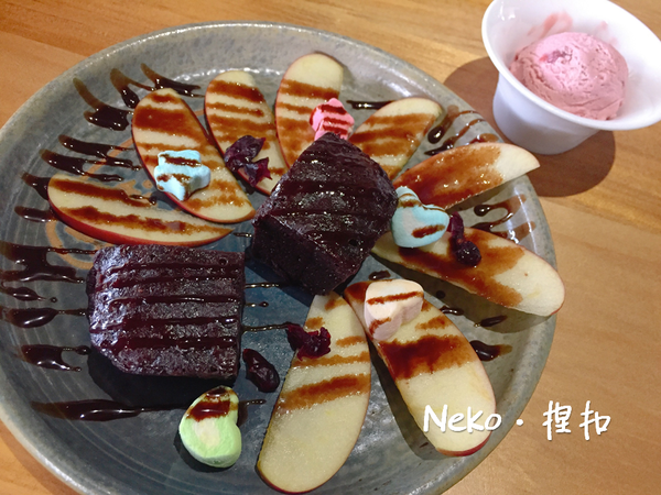 【台北美食】笠山咖啡廳：安心享受自製美味早午餐＆推薦手工甜點｜關渡下午茶 、 手工鳳梨酥