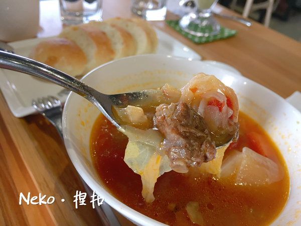 【台北美食】笠山咖啡廳：安心享受自製美味早午餐＆推薦手工甜點｜關渡下午茶 、 手工鳳梨酥