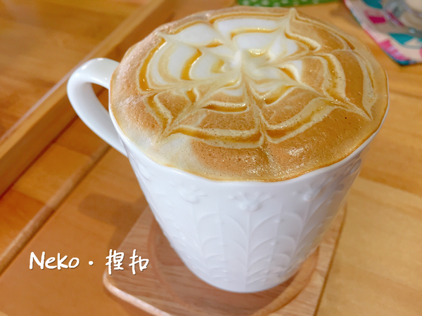 【台北美食】笠山咖啡廳：安心享受自製美味早午餐＆推薦手工甜點｜關渡下午茶 、 手工鳳梨酥