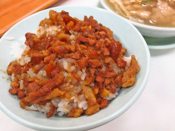 【台北美食】雙連街魯肉飯-超過40年老字號魯肉飯