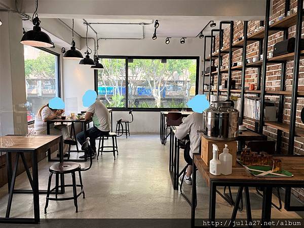 20210918_055247256_iOS (2)_LI