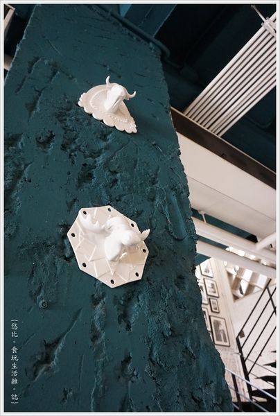 隔壁咖啡-一樓-10.JPG