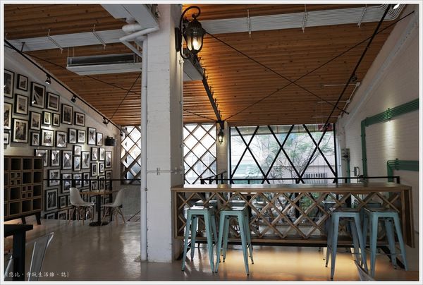隔壁咖啡-2樓-10.JPG