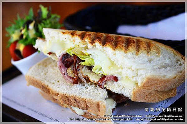 Caffaina Coffee Gallery 卡啡那(美術館店)：【高雄】鼓山區。卡啡那 Caffaina Coffee Gallery 美術館店 三訪