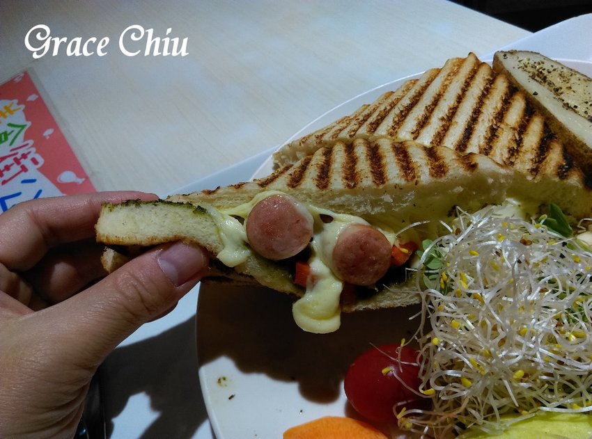 華山市場裡的人氣早餐/早午餐:Cube Brunch 丘比手作土司早午餐/阜杭豆漿(捷運善導寺站)