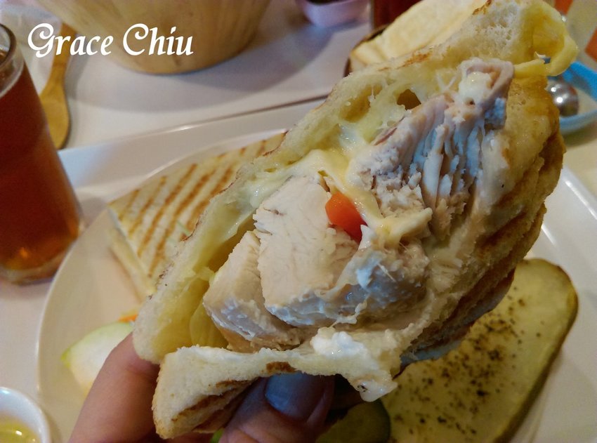 華山市場裡的人氣早餐/早午餐:Cube Brunch 丘比手作土司早午餐/阜杭豆漿(捷運善導寺站)