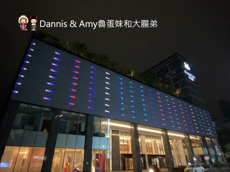 《新竹吃到飽餐廳推薦》芙洛麗飯店食譜自助百匯BUFFET,各國料理200多道菜色任你選。手沖和牛牛肉湯,現點現做肋眼牛排,炙燒握壽司,櫻桃鴨,鮑魚海鮮粥,舒芙蕾,暢飲海尼根生啤酒︱聚餐尾牙春酒快點訂起來(影片)