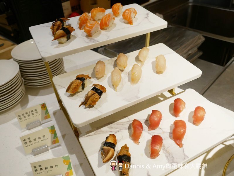 《新竹吃到飽餐廳推薦》芙洛麗飯店食譜自助百匯BUFFET,各國料理200多道菜色任你選。手沖和牛牛肉湯,現點現做肋眼牛排,炙燒握壽司,櫻桃鴨,鮑魚海鮮粥,舒芙蕾,暢飲海尼根生啤酒︱聚餐尾牙春酒快點訂起來(影片)