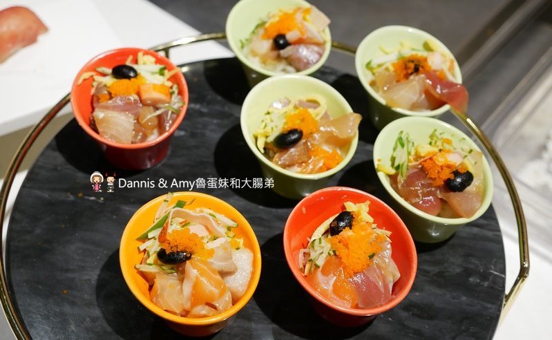 《新竹吃到飽餐廳推薦》芙洛麗飯店食譜自助百匯BUFFET,各國料理200多道菜色任你選。手沖和牛牛肉湯,現點現做肋眼牛排,炙燒握壽司,櫻桃鴨,鮑魚海鮮粥,舒芙蕾,暢飲海尼根生啤酒︱聚餐尾牙春酒快點訂起來(影片)