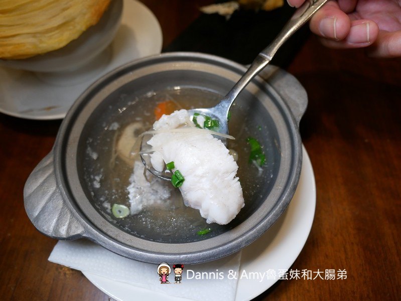 《新竹吃到飽餐廳推薦》芙洛麗飯店食譜自助百匯BUFFET,各國料理200多道菜色任你選。手沖和牛牛肉湯,現點現做肋眼牛排,炙燒握壽司,櫻桃鴨,鮑魚海鮮粥,舒芙蕾,暢飲海尼根生啤酒︱聚餐尾牙春酒快點訂起來(影片)