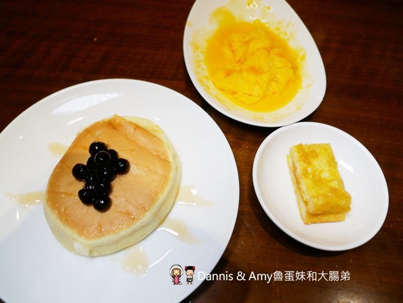 《新竹吃到飽餐廳推薦》芙洛麗飯店食譜自助百匯BUFFET,各國料理200多道菜色任你選。手沖和牛牛肉湯,現點現做肋眼牛排,炙燒握壽司,櫻桃鴨,鮑魚海鮮粥,舒芙蕾,暢飲海尼根生啤酒︱聚餐尾牙春酒快點訂起來(影片)