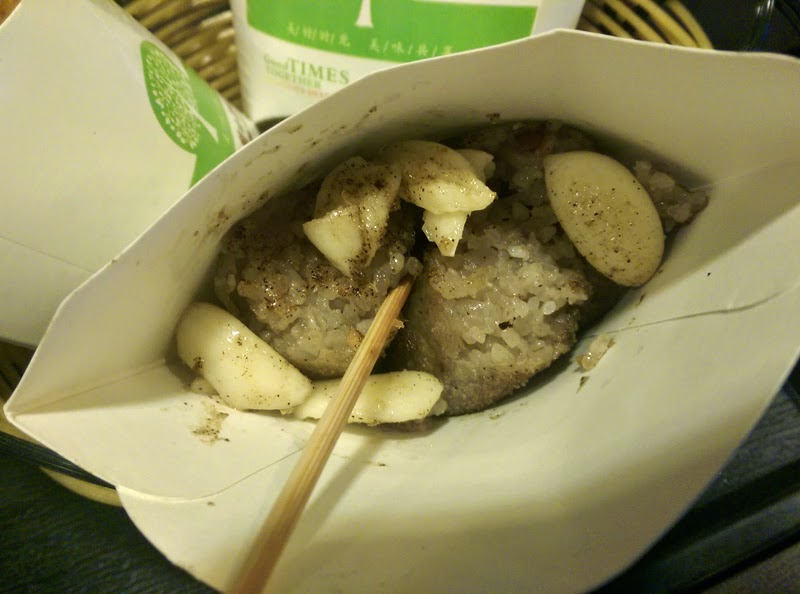 【逢甲夜市】雞排超人水蜜桃爆漿雞排