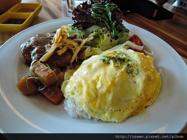 [吃喝]都市裡的小農森林～青木和洋食彩AOKI。