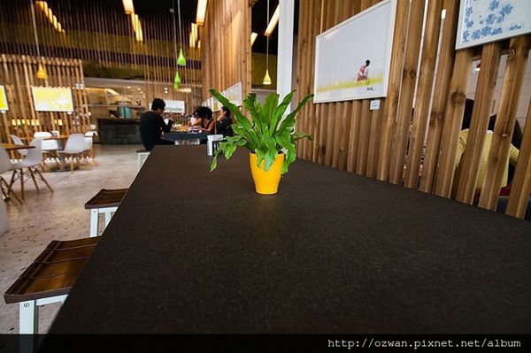 [吃喝]都市裡的小農森林～青木和洋食彩AOKI。