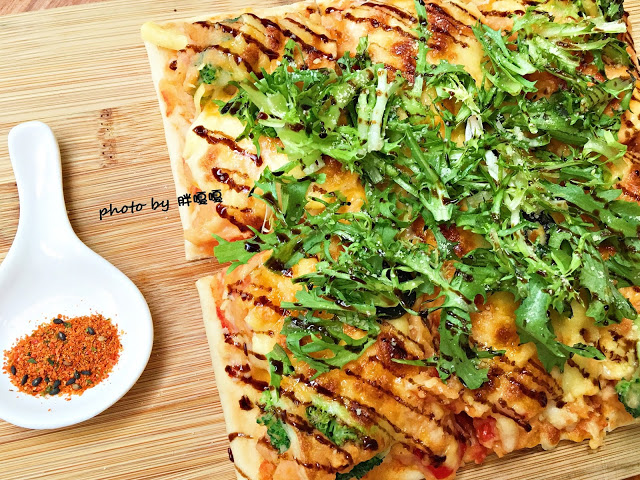 【台中 南屯】青木和洋食彩 AOKI➶➶使用在地小農生產作物，直接端上餐桌，餐點新鮮、清爽、美味，甜點的熱鍋鬆餅也非常推薦，就連烏龍茶也能入菜，會令人一去還想再去的超棒餐廳