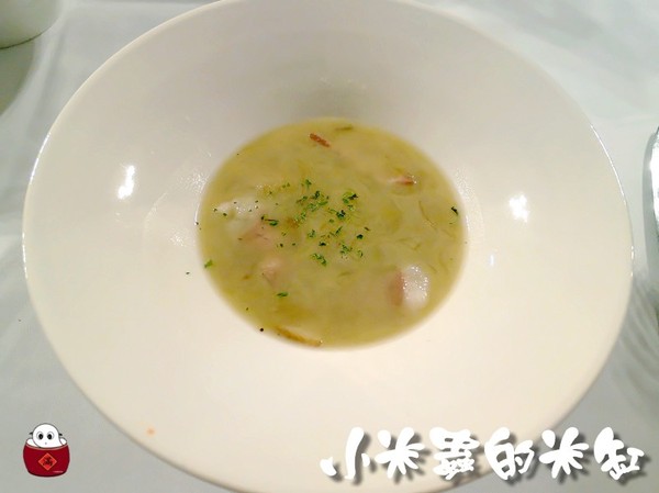 【捷運忠孝新生站│華山文創園區】Deja Vu 互動式音樂魔幻餐廳~魔術♠音樂♪穿越時空的異想國度~♫