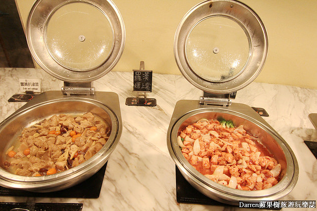 『高雄市鹽埕區』城市商旅高雄真愛館-魅麗海 海鮮百匯廳★海霸王集團吃到飽餐廳/鄰近駁二藝術特區