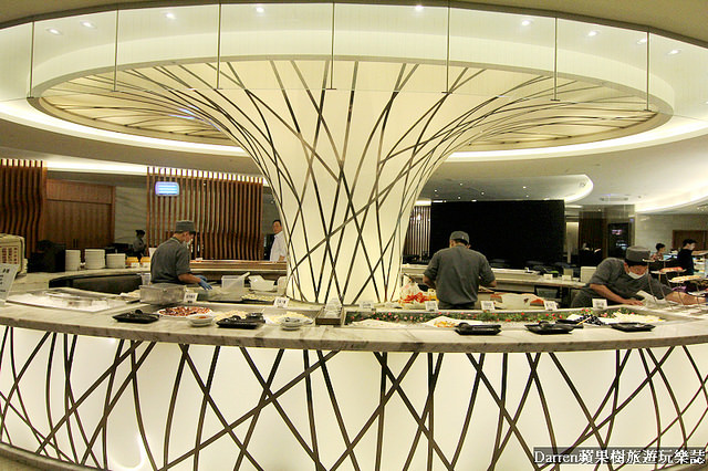 『高雄市鹽埕區』城市商旅高雄真愛館-魅麗海 海鮮百匯廳★海霸王集團吃到飽餐廳/鄰近駁二藝術特區