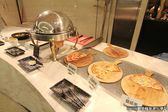 『高雄市鹽埕區』城市商旅高雄真愛館-魅麗海 海鮮百匯廳★海霸王集團吃到飽餐廳/鄰近駁二藝術特區