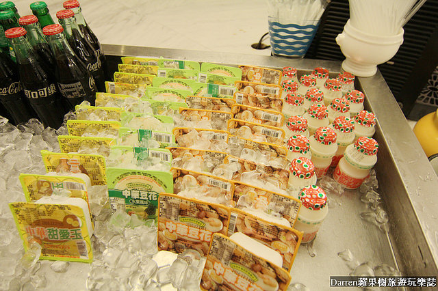 『高雄市鹽埕區』城市商旅高雄真愛館-魅麗海 海鮮百匯廳★海霸王集團吃到飽餐廳/鄰近駁二藝術特區